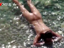 Beach Voyeur. Doxy wife gives head and gets screwed in public